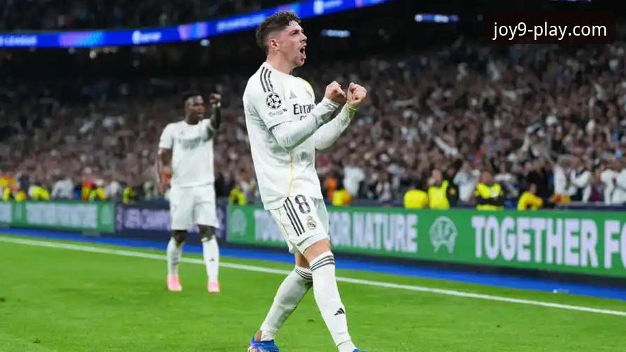 揭秘欧冠之夜：巴尔韦德帽子戏法背后，皇马如何击溃曼城？